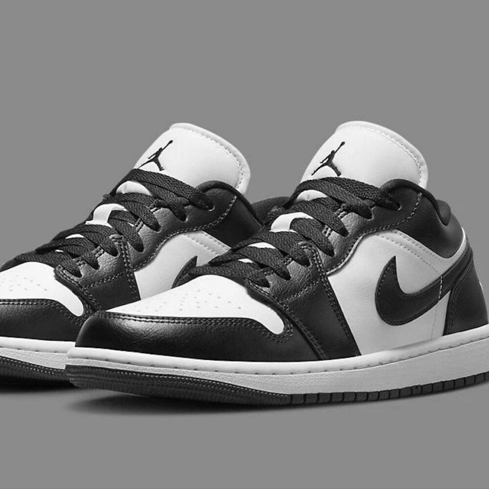 Women's Jordan 1 Low White/Black-White (DC0774 101)